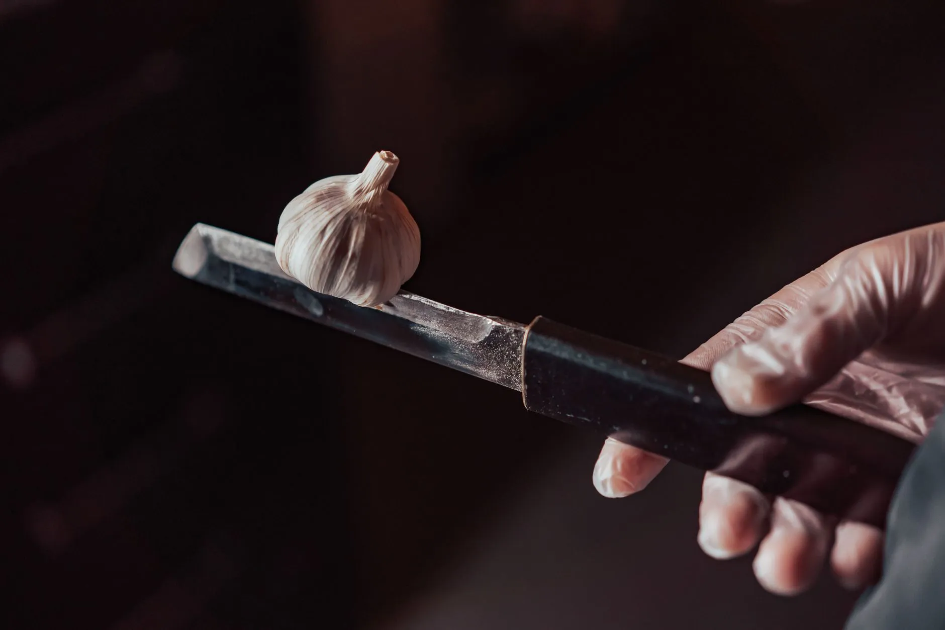 半导体器件在电子制造中的质量管控标准及检测方法